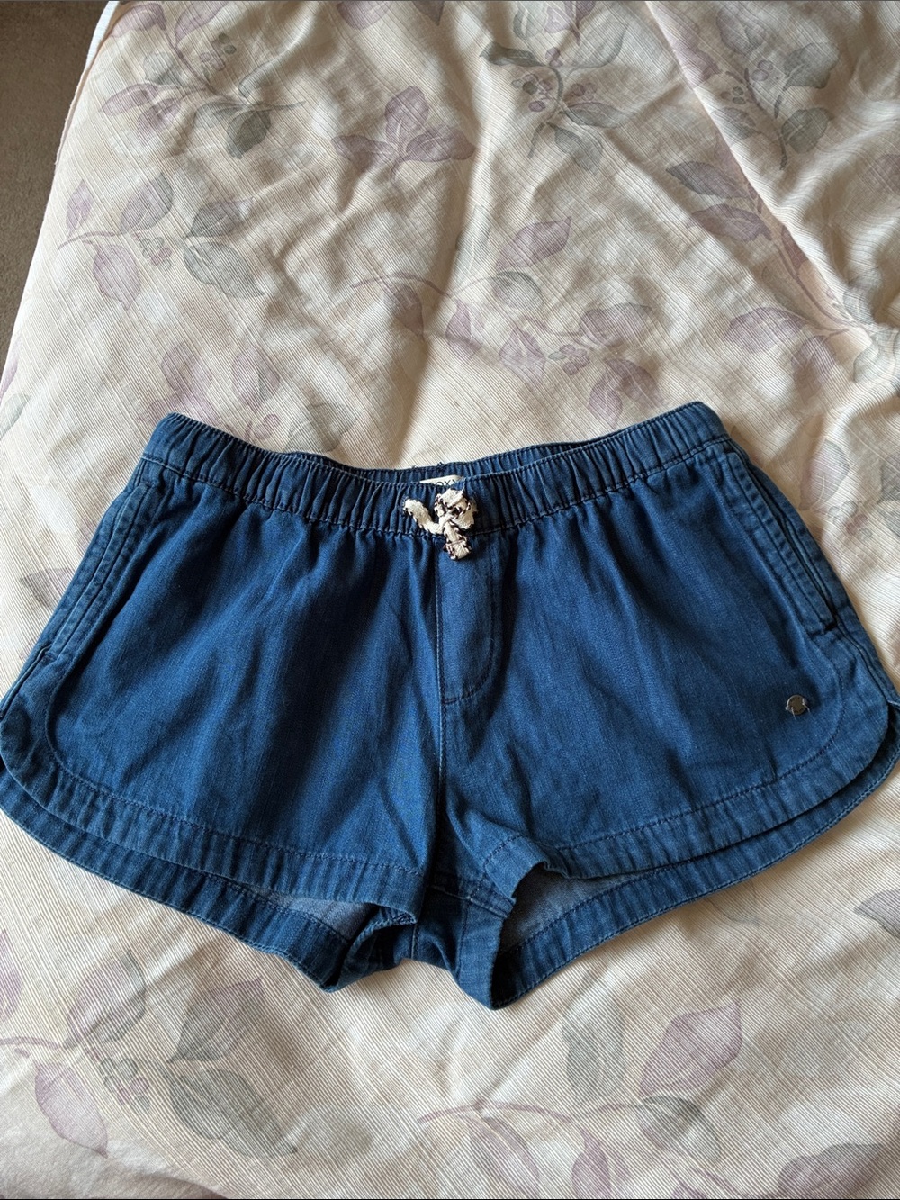 Roxy Indigo Drawstring Elastic Waist Jean Shorts size large , cotton